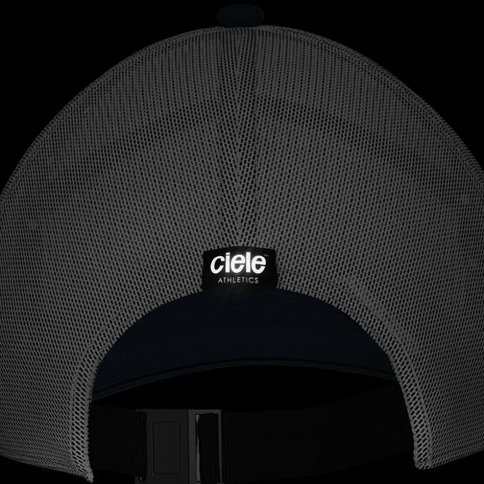 Shop ciele athletics TRKCap SC - Equipment V - Steel